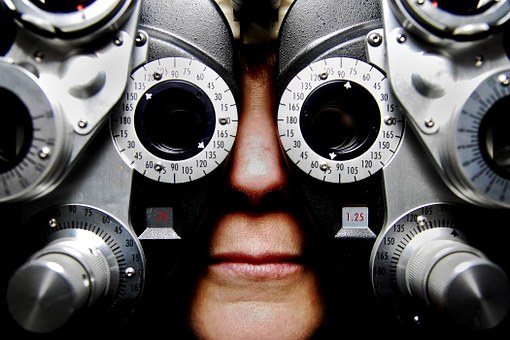 eyeglasses-679696__340